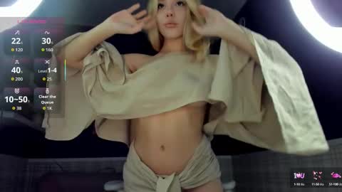 Anna online show from September 2025 01:07:02 AM