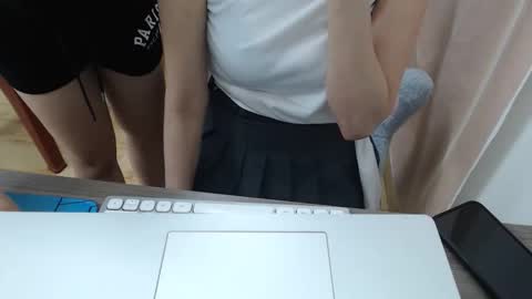 Snapshot of anna_xyz chatting on November 2025 10:30:01 AM anna_xyz online show from November 2025 10:30:01 AM