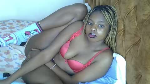 Snapshot of annabellapretty chatting on November 2025 01:06:01 AM annabellapretty online show from November 2025 01:06:01 AM