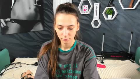 annabishop online show from January 2025 06:35:01 AM