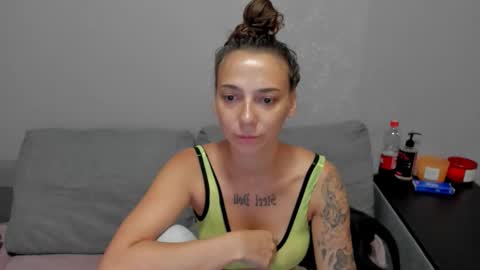 annabishop online show from November 2025 12:21:02 AM