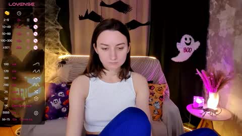 Anna online show from October 2025 02:15:01 AM