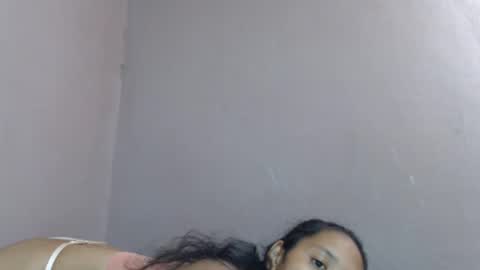 Snapshot of annahhotgirl chatting on February 2025 07:37:01 AM annahhotgirl online show from February 2025 07:37:01 AM