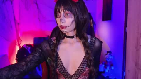 Anna online show from October 2025 11:49:02 PM