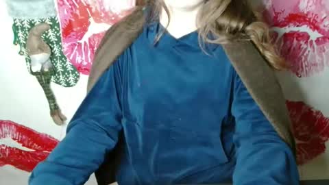 Bella online show from November 2025 07:08:02 AM