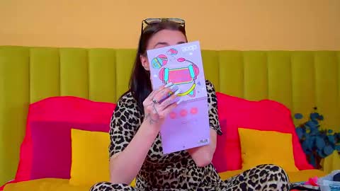 Anne online show from November 2025 06:46:02 AM