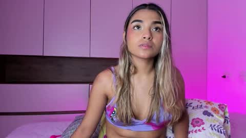 Anne online show from September 2025 10:42:01 PM