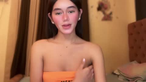 Snapshot of annedee_ chatting on December 2024 05:32:01 PM Kim online show from December 2024 05:32:01 PM