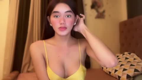 Snapshot of annedee_ chatting on January 2025 09:12:01 PM Kim online show from January 2025 09:12:01 PM