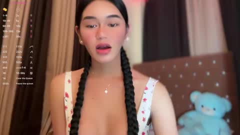 Snapshot of annedee_ chatting on February 2025 11:06:02 AM Kim online show from February 2025 11:06:02 AM