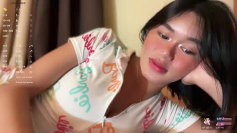 Snapshot of annedee_ chatting on March 2025 06:11:01 PM Kim online show from March 2025 06:11:01 PM