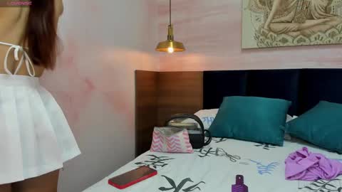 Snapshot of annedixie chatting on March 2025 03:22:01 AM Anne online show from March 2025 03:22:01 AM