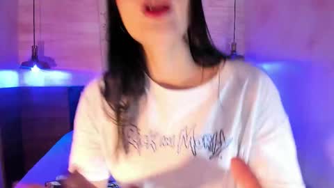 Snapshot of annedixie chatting on December 2025 03:34:01 AM Anne online show from December 2025 03:34:01 AM