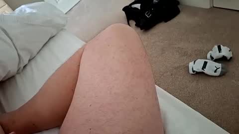 Annesfeet online show from January 2025 02:05:01 PM