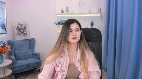 annetli online show from November 2025 07:46:02 PM