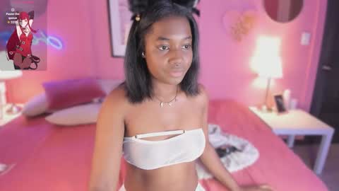 Snapshot of annia_dh chatting on September 2025 08:20:02 PM annia online show from September 2025 08:20:02 PM