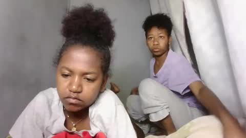 annick98 online show from February 2026 09:17:01 AM