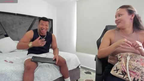 Annie and Stefan online show from September 2025 02:27:01 PM