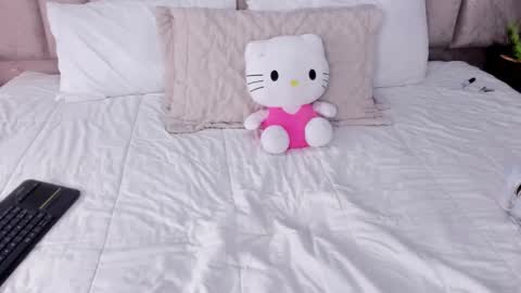 Snapshot of annienasty chatting on October 2025 12:44:02 PM Annie online show from October 2025 12:44:02 PM