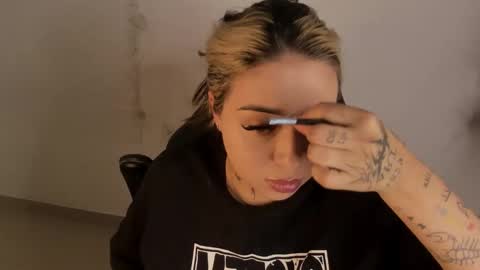 Annika online show from February 2026 12:47:02 PM