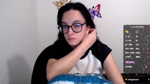 Gaby 3 online show from December 2025 12:05:02 AM