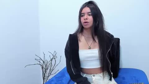 annie online show from September 2025 01:36:01 PM