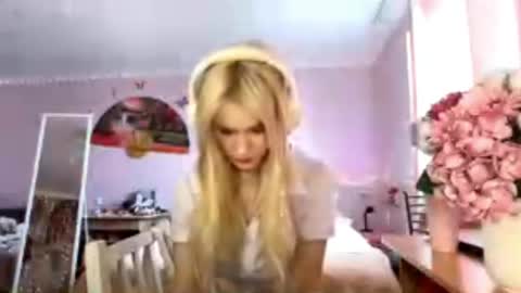 Hello my name is Kate online show from April 2026 07:04:01 AM