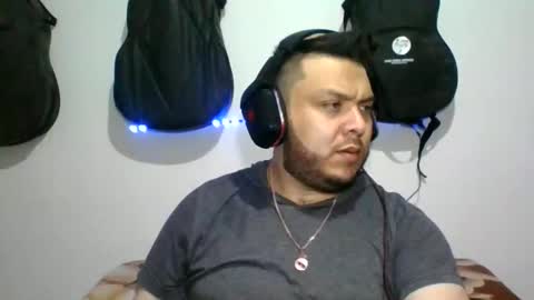 lion kennedy independent model moderator online show from October 2025 02:45:02 AM