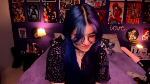 Snapshot of anny_cross chatting on December 2024 03:30:01 AM      Paty     online show from December 2024 03:30:01 AM