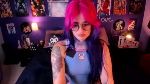 Snapshot of anny_cross chatting on October 2025 12:52:01 AM      Paty     online show from October 2025 12:52:01 AM