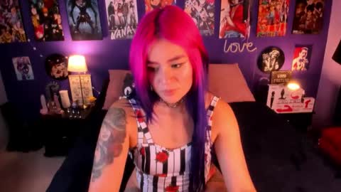 Snapshot of anny_cross chatting on October 2025 02:44:01 AM      Paty     online show from October 2025 02:44:01 AM