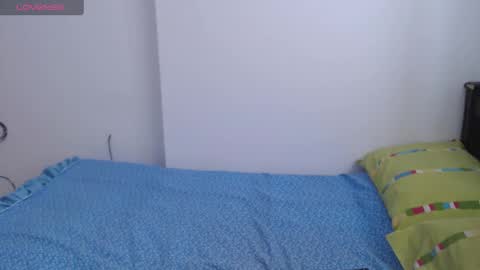 Anny  online show from December 2024 04:16:02 PM