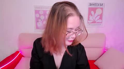 Snapshot of anny_twelvetrees chatting on November 2025 08:41:01 AM Anny online show from November 2025 08:41:01 AM