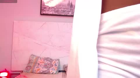 Snapshot of annyfiore chatting on October 2025 02:45:01 AM Anny online show from October 2025 02:45:01 AM