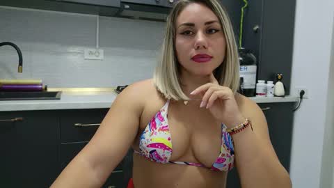 Annyfit4you online show from September 2025 07:19:02 PM