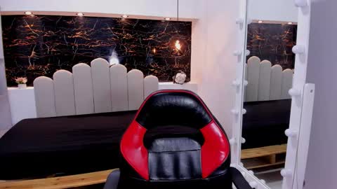 Anny online show from February 2026 02:51:02 PM