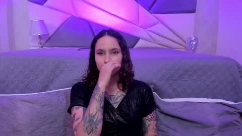 AnnyT online show from January 2025 10:55:01 PM