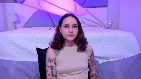 AnnyT online show from January 2025 08:45:01 PM