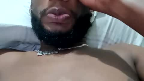 anonimus8907 online show from December 2025 01:48:02 AM