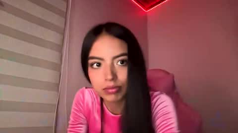 Snapshot of anotella_aa chatting on November 2025 11:26:01 PM anotella_aa online show from November 2025 11:26:01 PM