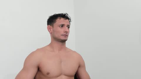 Adonys Creeb online show from October 2025 06:47:01 AM