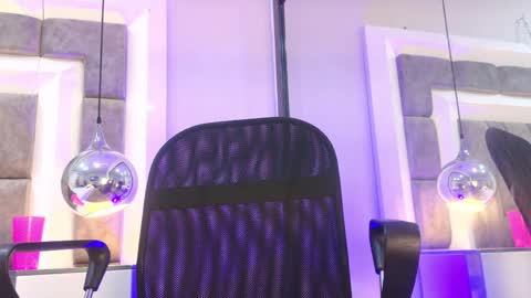 Anthonny online show from May 2026 10:30:01 PM
