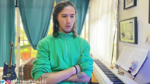 Snapshot of antinoo_gnothi chatting on December 2024 01:17:01 PM Antinoo Gnothi online show from December 2024 01:17:01 PM