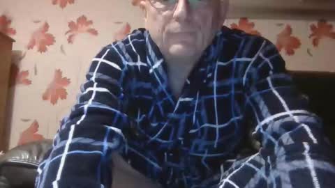 Snapshot of antmatt2025 chatting on December 2025 08:34:02 AM antmatt2025 online show from December 2025 08:34:02 AM