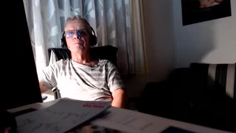 anton online show from June 2026 09:25:02 PM