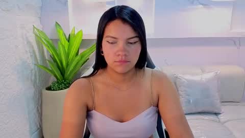 Antonela online show from September 2025 12:52:02 PM