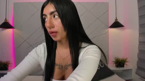 Antonella online show from February 2025 07:18:02 AM