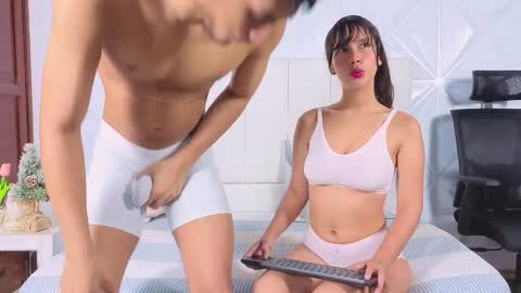 Antonella 20  Axel 23 online show from February 2026 05:19:02 AM