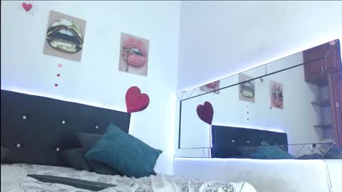 antonella online show from December 2025 01:51:01 PM