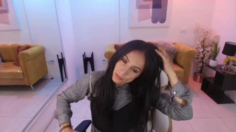 Snapshot of antonella_rivers chatting on May 2026 12:55:02 PM Antonella. online show from May 2026 12:55:02 PM